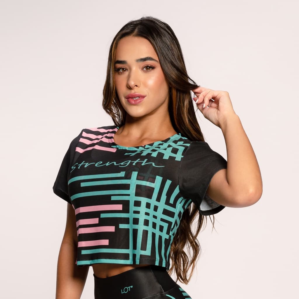 Cropped Fitness Feminino Estampado Básico Academia Strength